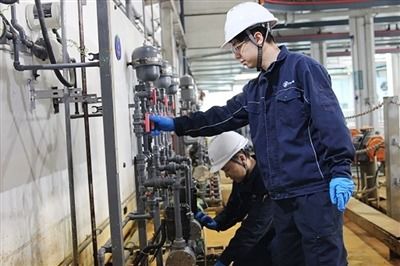 麥島污水處理廠品質提升工程假期攻堅，地下工程完成近七成，網絡工程同步推進